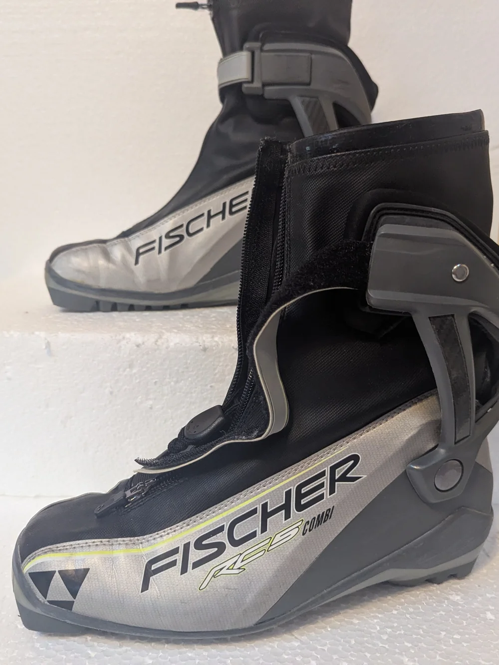 Fischer Women’s Black and Gray RCS Cross-Country Ski Boots
